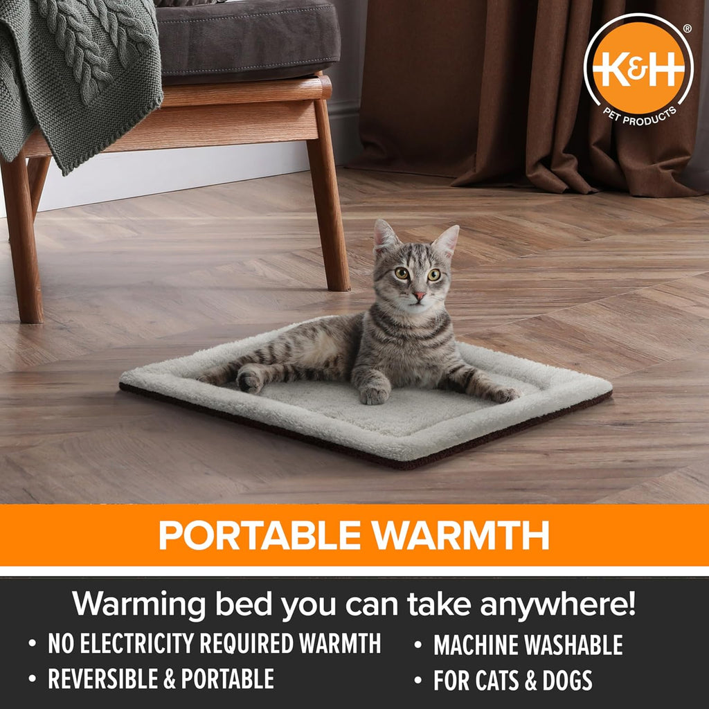 K&H Self-Warming Cat Bed Pad, Self Heating Pad, Small Oatmeal/Choco, 21 X 17 Inches (Pack of 6)